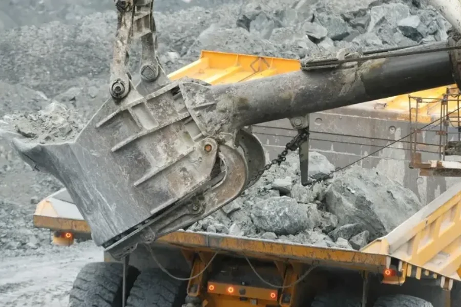 Why Timely Demolition Is Crucial For Successful Construction Projects in Hesperia, CA